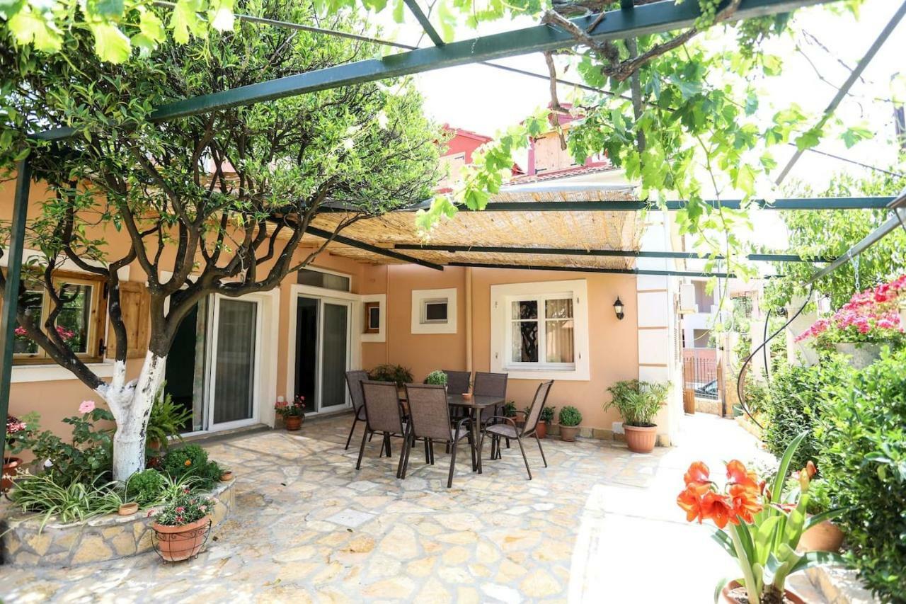 Gasthaus Garden House Kastellani Kastellanoi  Exterior foto